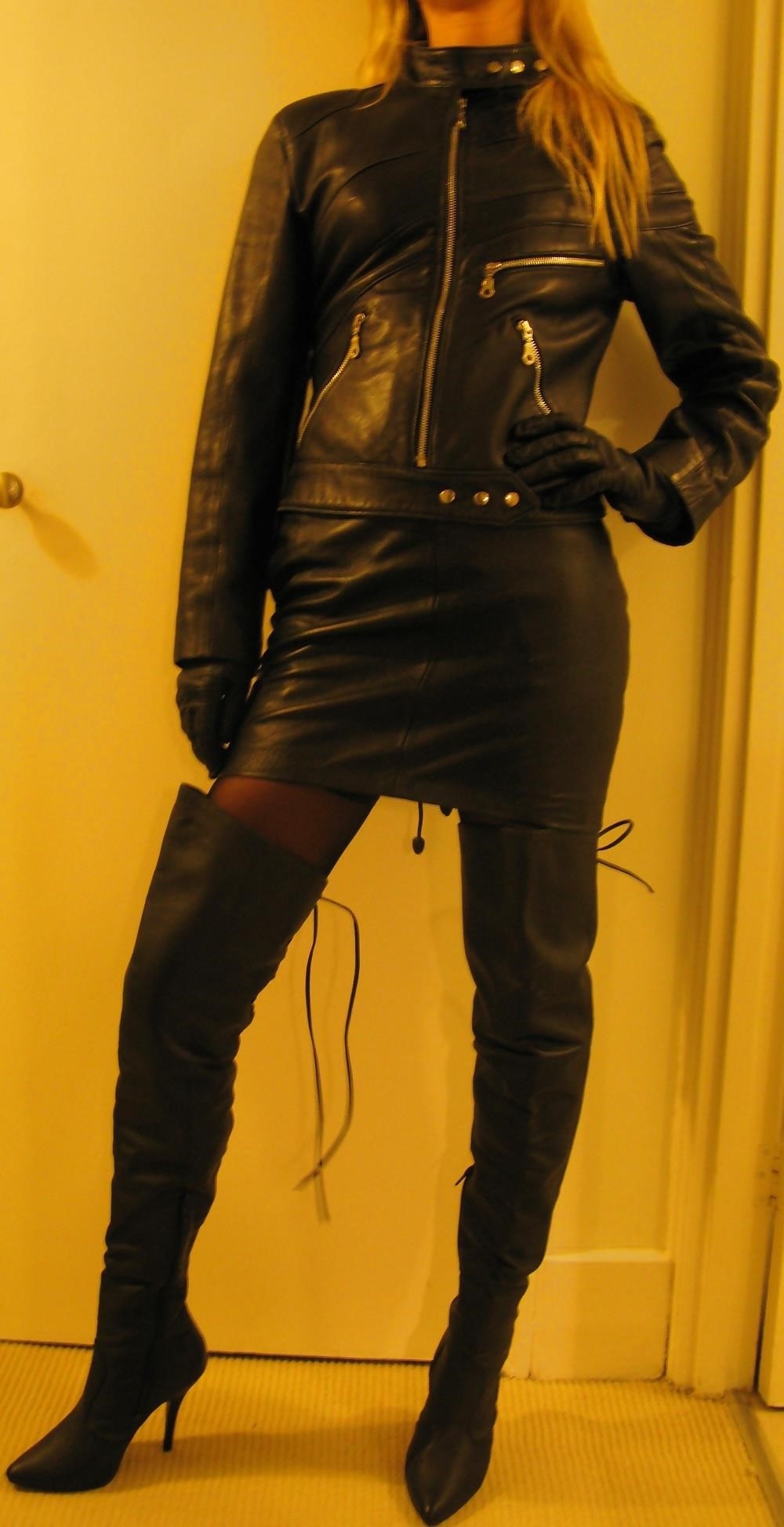 Leather girl bdsm-7496