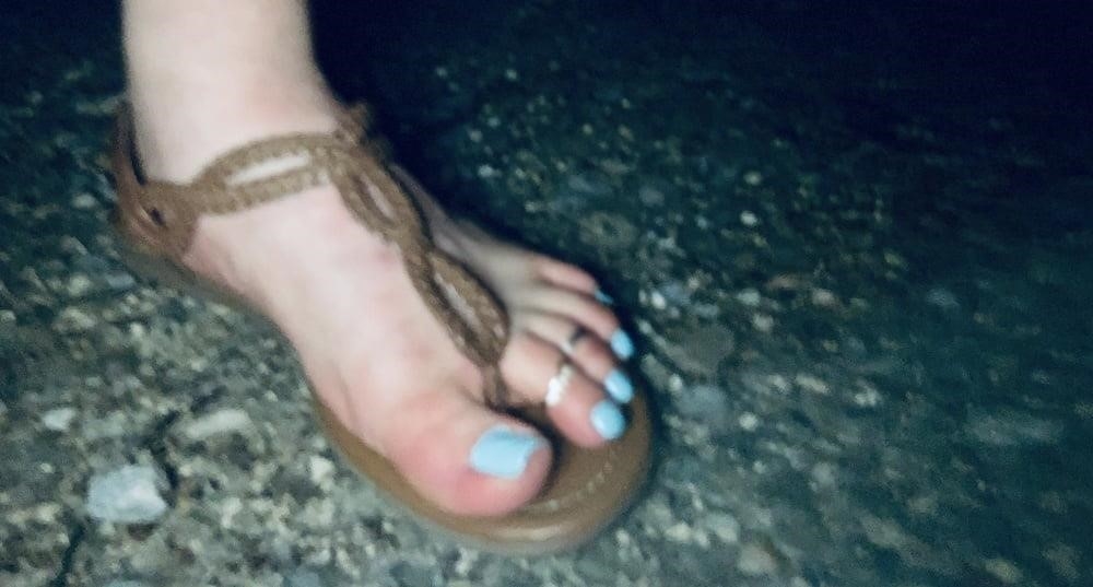 Polish feet slave-8778