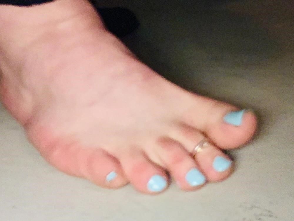 Polish feet slave-2978