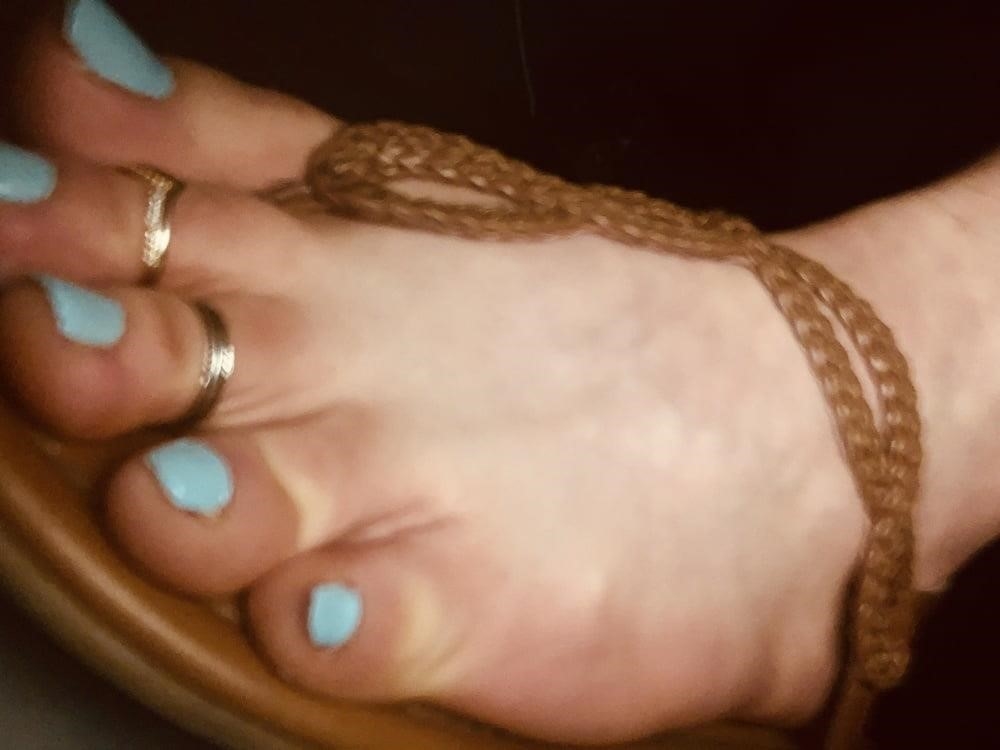 Polish feet slave-6898