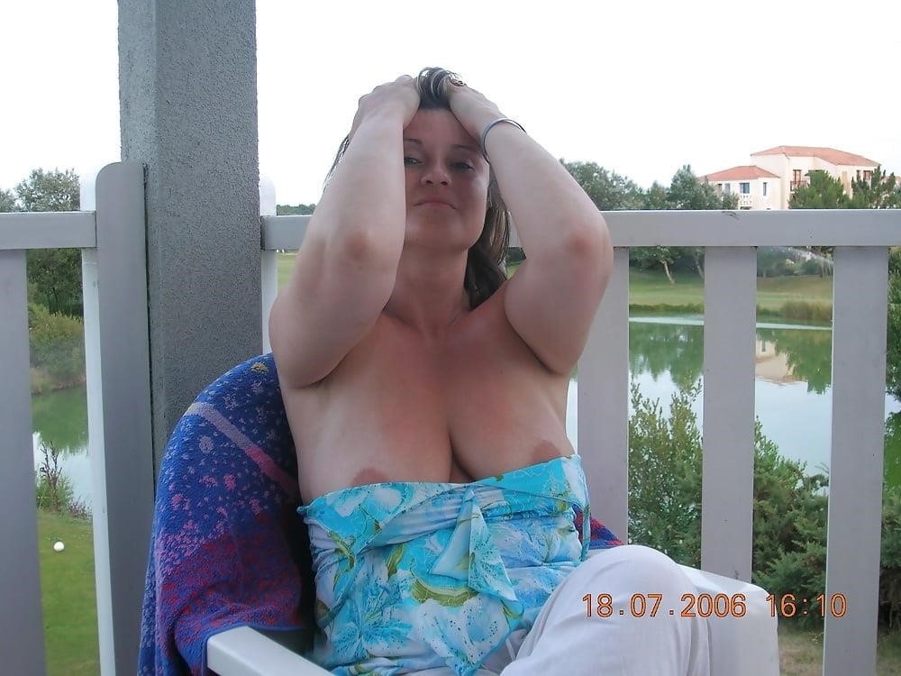 Naked moms big boobs-5568