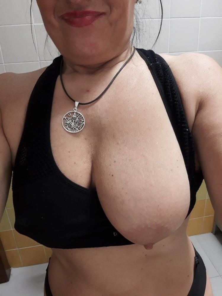Saggy big tits pics-6846