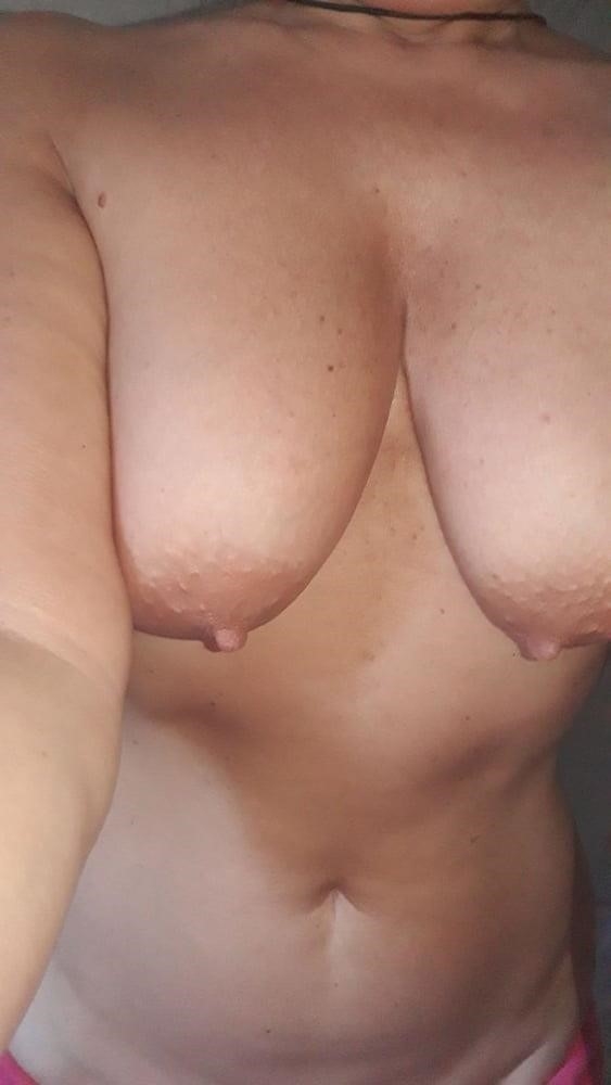 Saggy big tits pics-6637