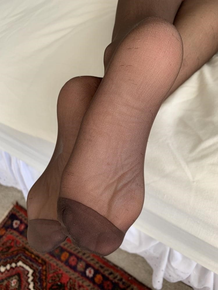 Female feet bondage-1347