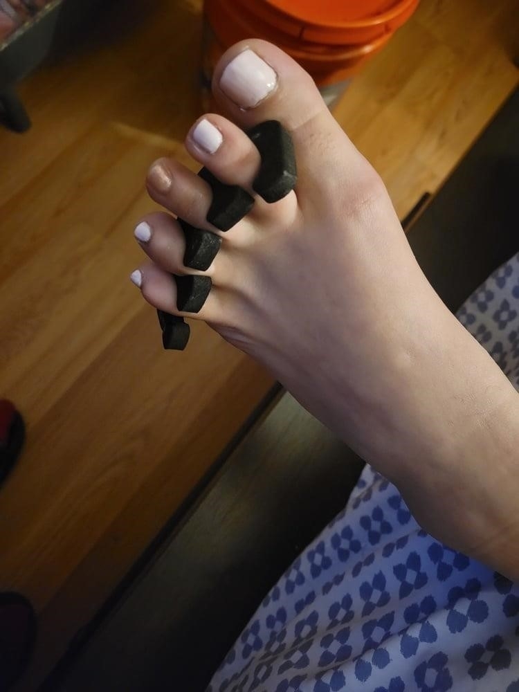 Foot fetish toe sucking-9262