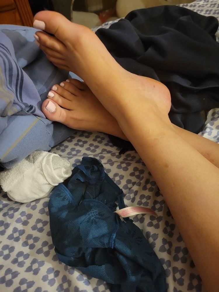 Foot fetish toe sucking-4900