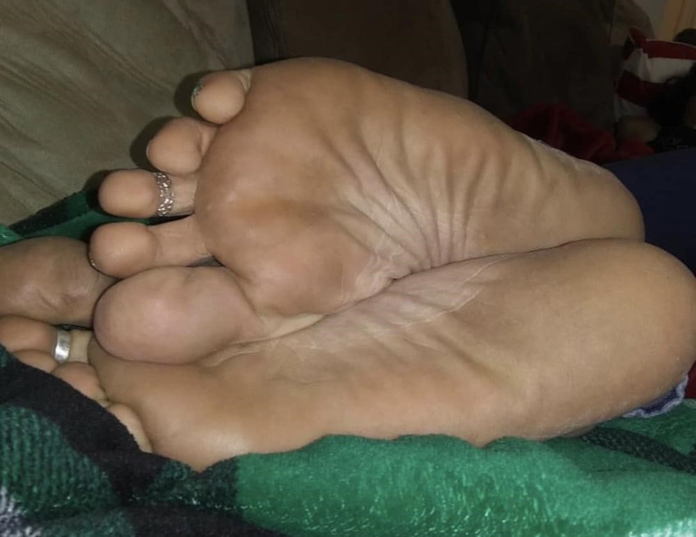 Milf toes porn-2314