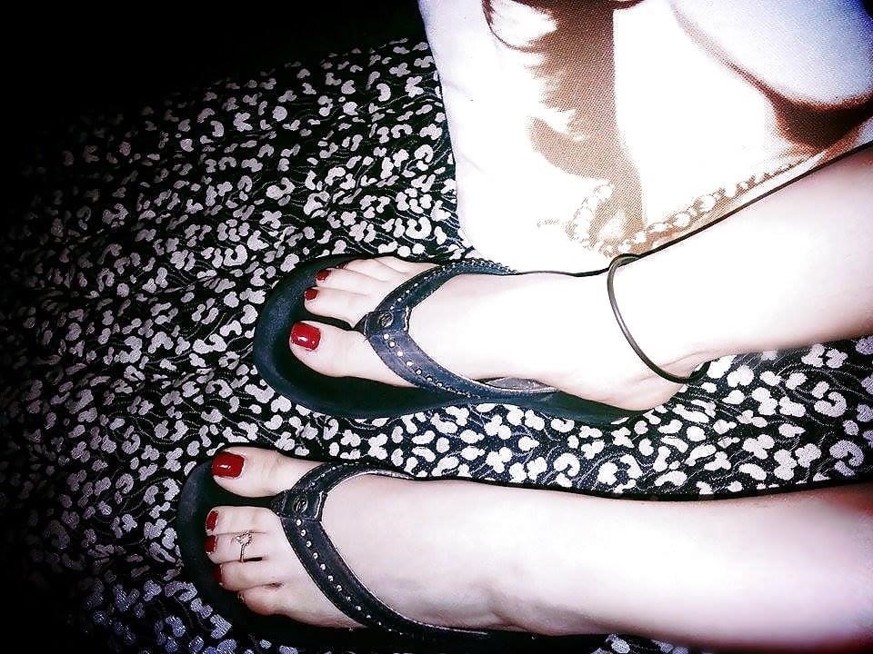 Mistress feet arab-9458