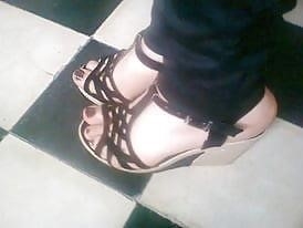Nylon feet arab-8861
