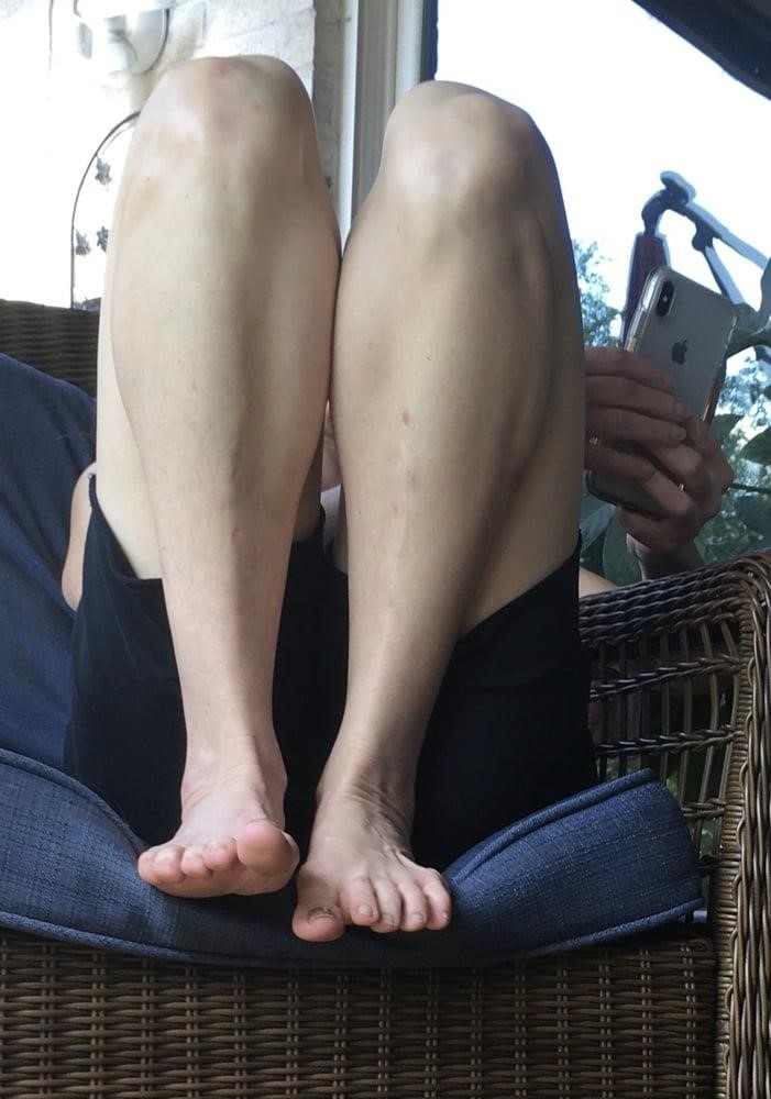 Sexy stepmom feet-2474