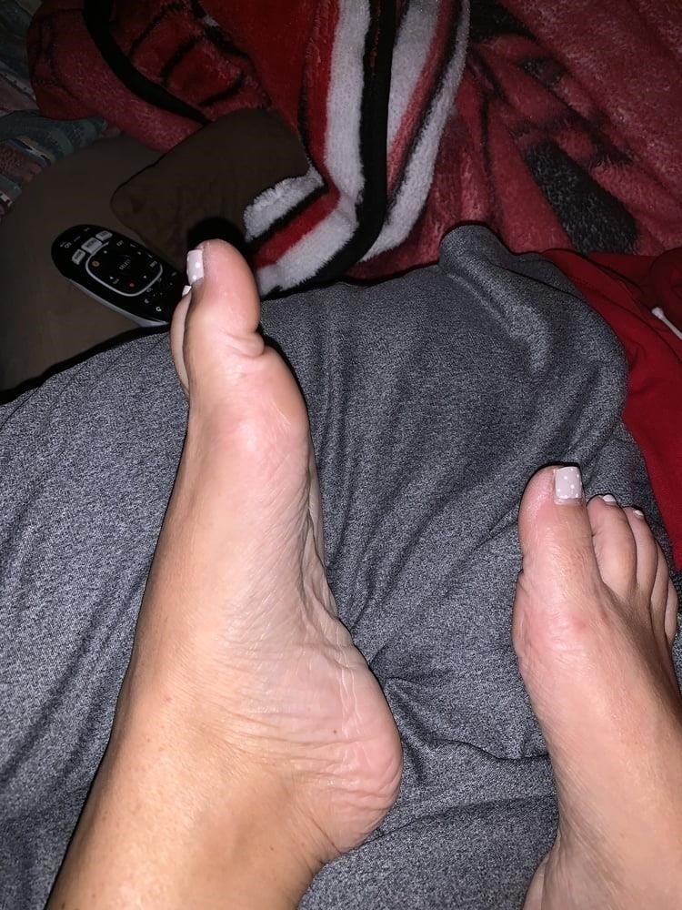 Tiny feet porn-3234