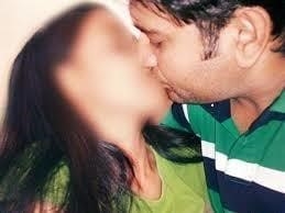 Desi kissing girl-7313