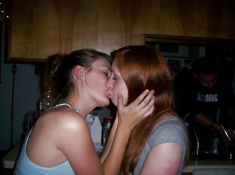 Girl on girl kissing hot-5801