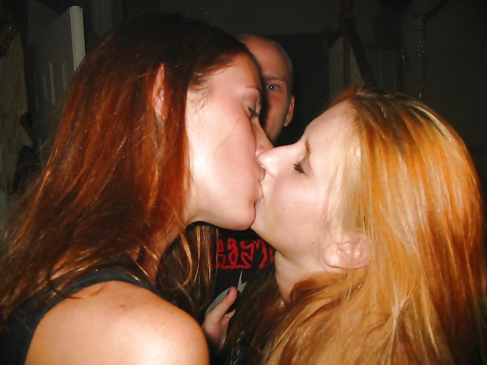 Girl on girl kissing sex-6729