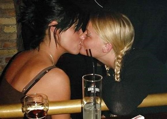 Hot lesbian hot kiss-8213