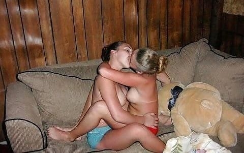 Teen lesbians kissing pics-3506