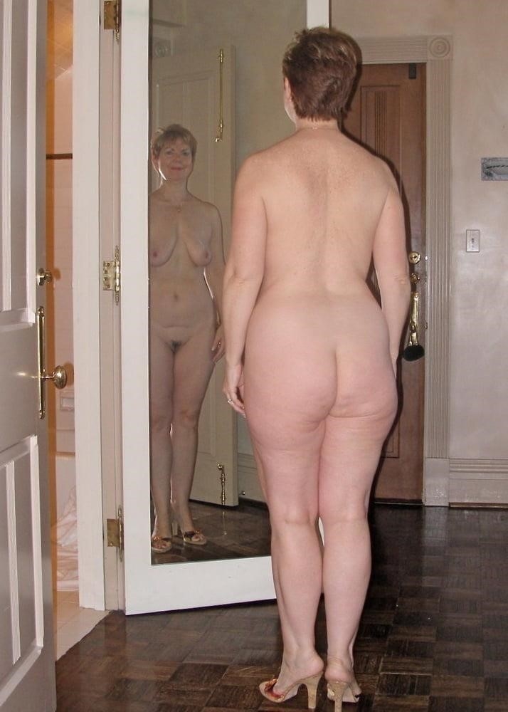 Horny naked mature women-4553