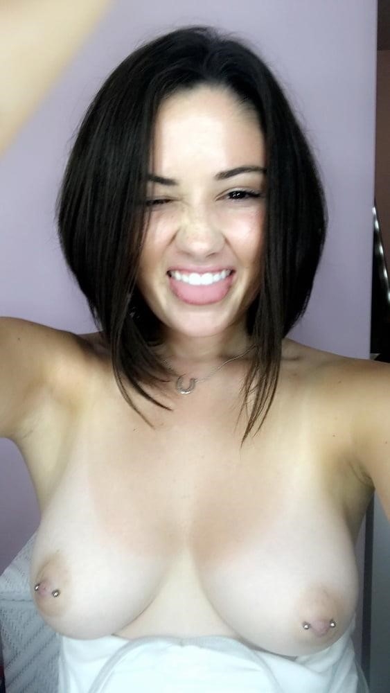 American girl nude selfie-2108