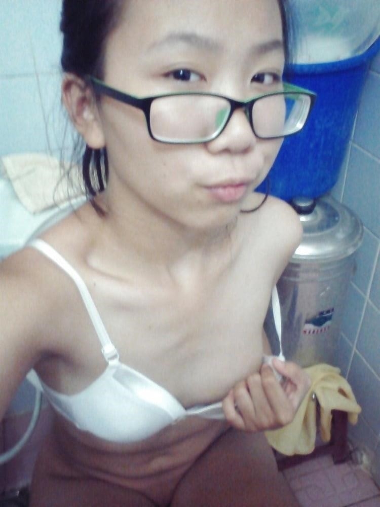 Chinese selfie nude-9362