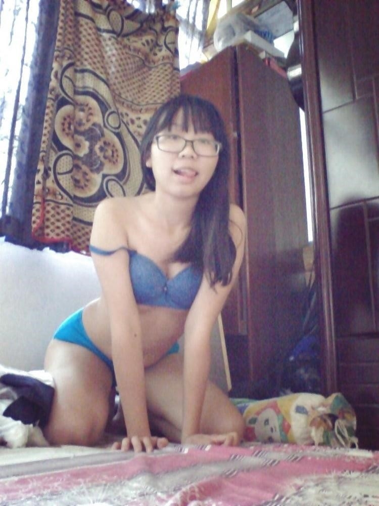 Chinese selfie nude-8099