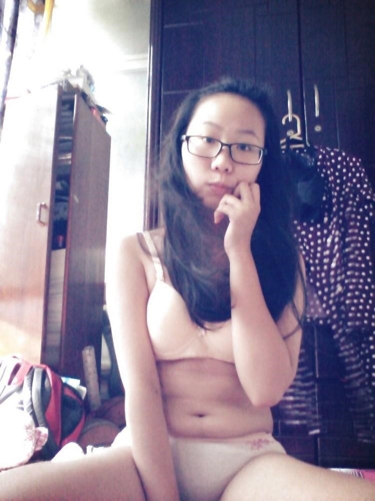 Chinese selfie nude-1071