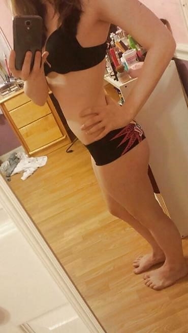 Cute teen selfie nude-5661