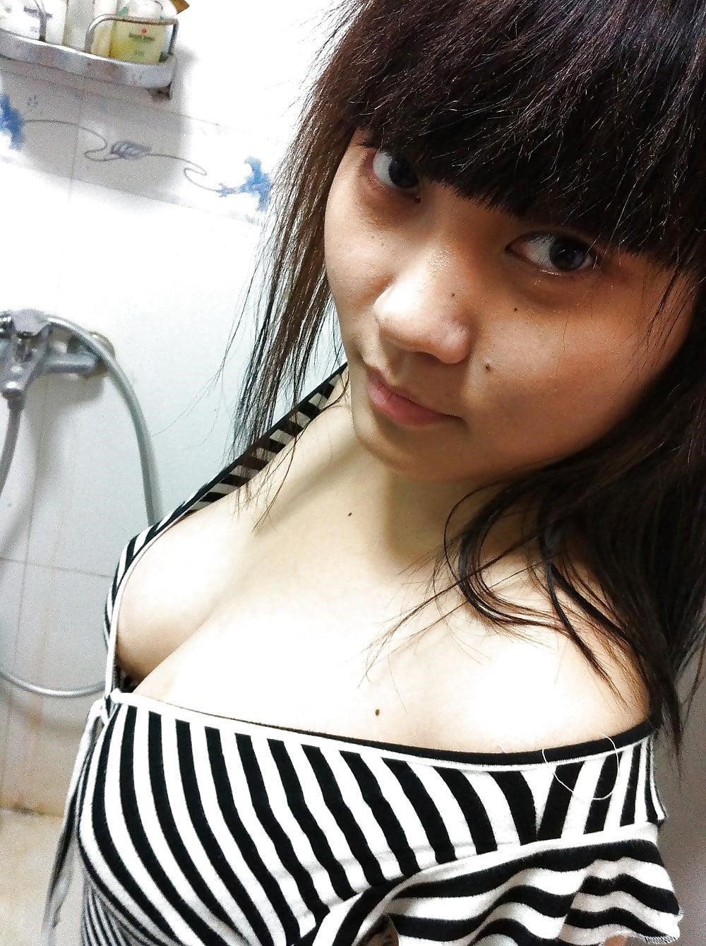 Naked selfies asian-8454