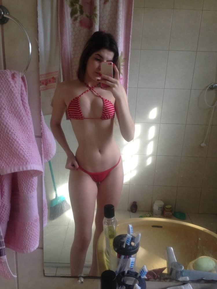 Nude amateur girls selfies-9225