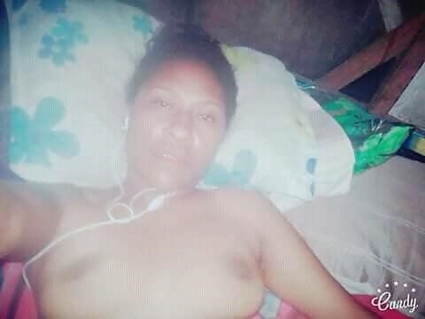Nude selfie on bed-5604