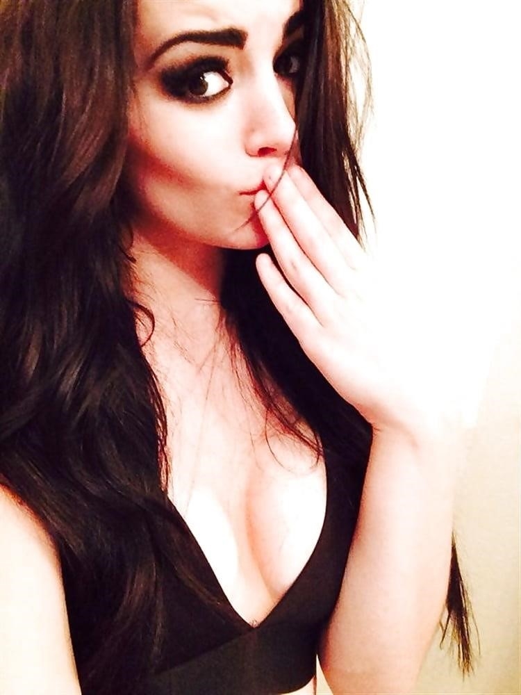 Paige nude selfie-9289