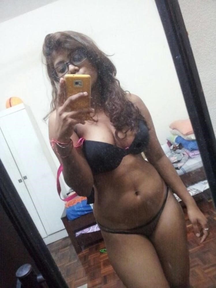 Saree nude selfie-2358