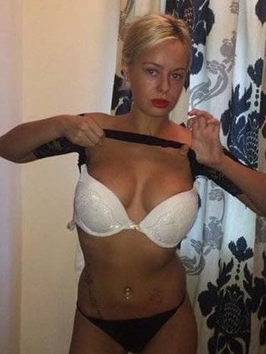 Sexy female nude selfies-7293
