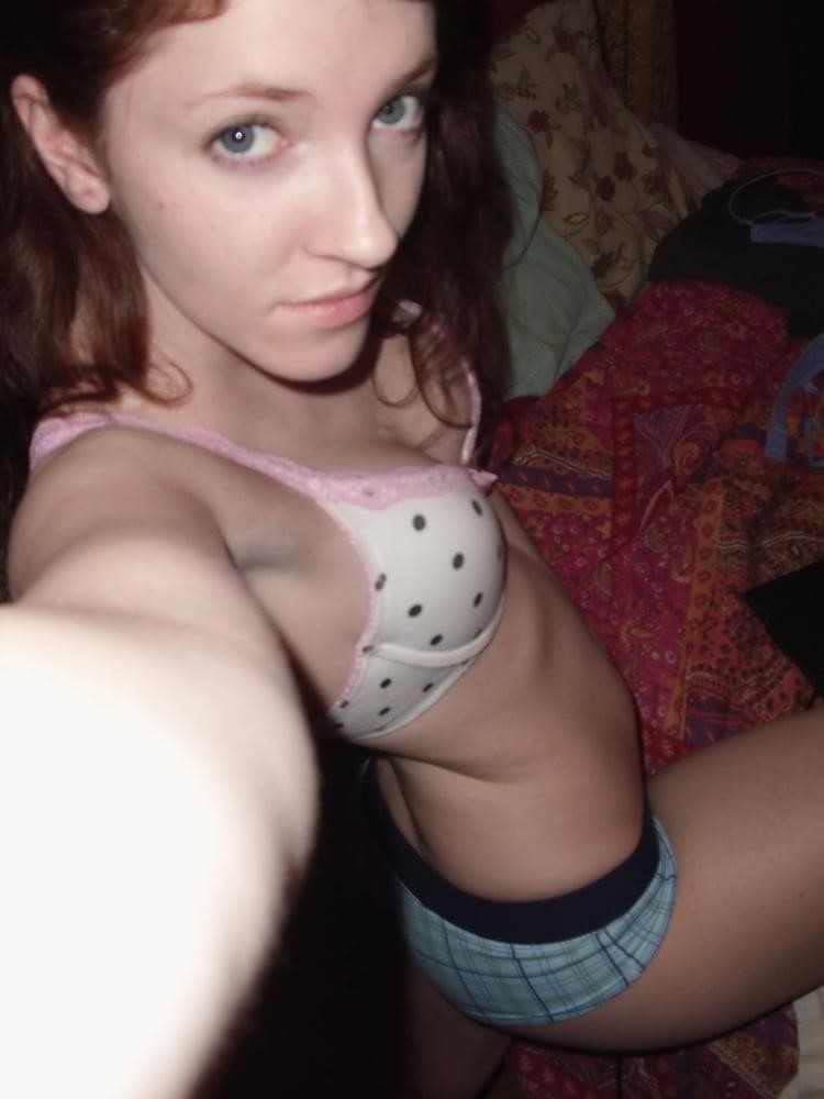 Teen selfie nude pic-1728