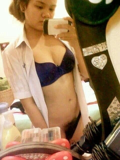 Thai nude selfie-5436
