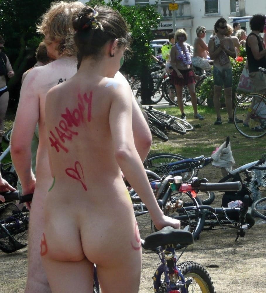 Sexy girls nude in public-7146
